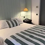 Le Clos Huguerie Centre - Ex Maison Du Lierre Hotel 3*