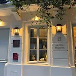 Le Clos Huguerie - Boutique - Centre Hotel 3*