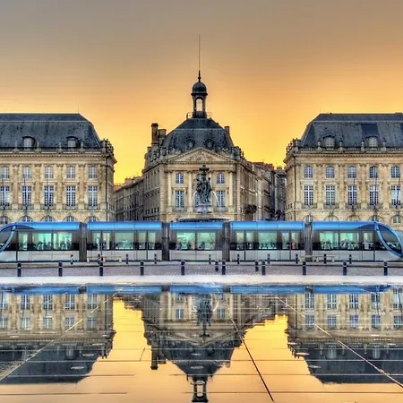 Le Clos Huguerie Centre - Ex Maison Du Lierre 3* Bordeaux