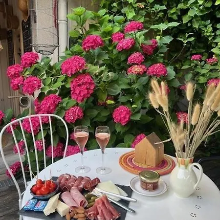 Hotel Le Clos Huguerie Centre - Ex Maison Du Lierre