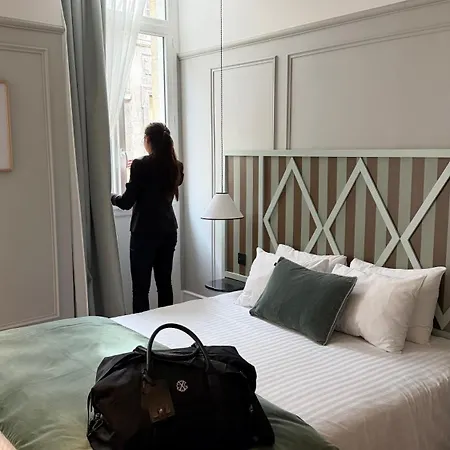 Boutique Le Clos Huguerie - Centre 3*