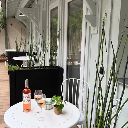 Boutique Le Clos Huguerie - Centre 3* 波尔多