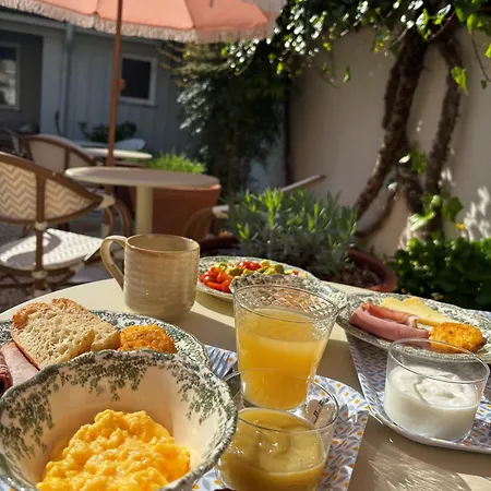 Boutique Le Clos Huguerie - Centre 3* 波尔多