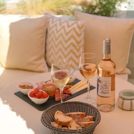 Boutique Le Clos Huguerie - Centre Hotel