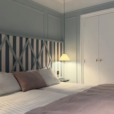 Hotel Boutique Le Clos Huguerie - Centre 3*