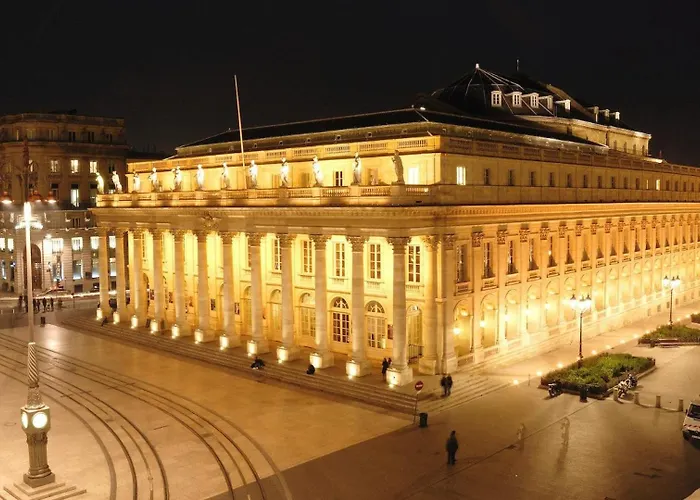 Le Clos Huguerie - Boutique - Centre 3*