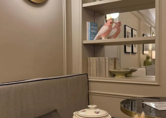 Le Clos Huguerie - Boutique - Centre Hotel 3*