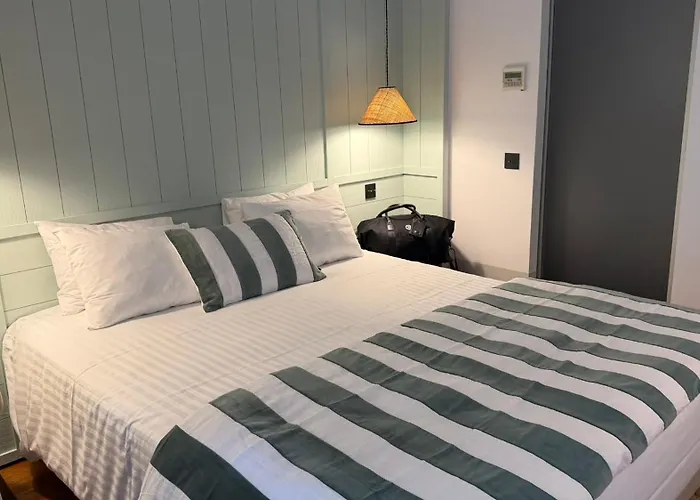 Le Clos Huguerie - Boutique - Centre Hotel 3*