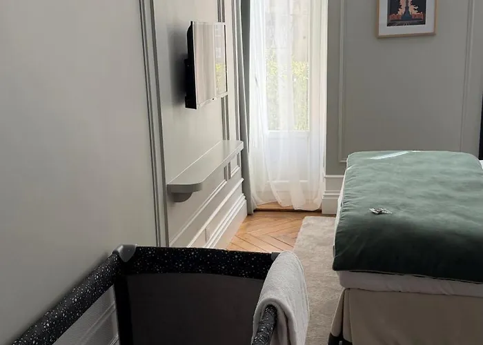 Le Clos Huguerie - Boutique - Centre 호텔