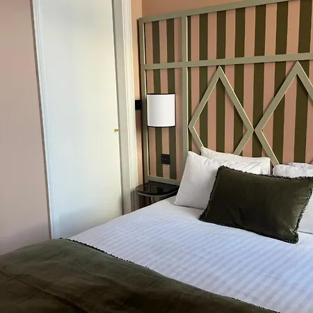 호텔 Le Clos Huguerie - Boutique - Centre 3*