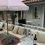 Boutique Hotel Le Clos Huguerie - Bordeaux Centre 3*