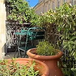 Boutique Hotel Le Clos Huguerie - Bordeaux Centre 3*